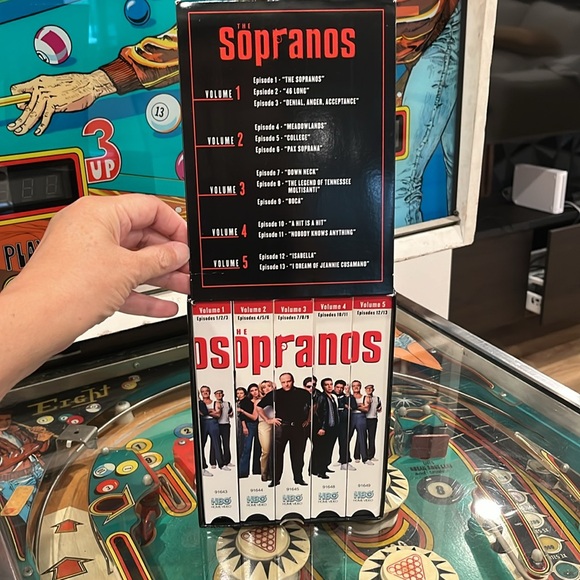 The Sopranos complete - First Season - Picture 2 of 2